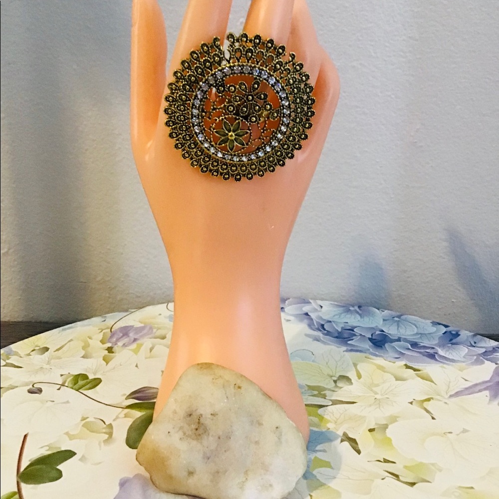 Big extension ring for woman any occasion - Picture 1 of 6